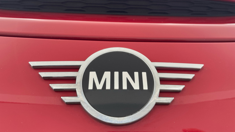 MINI Hatchback 2.0 Cooper S Classic Premium 5dr Auto Petrol Hatchback